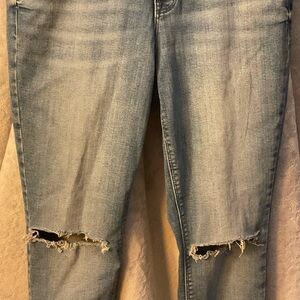 Old Navy Light Blue Distressed Ankle Jeans